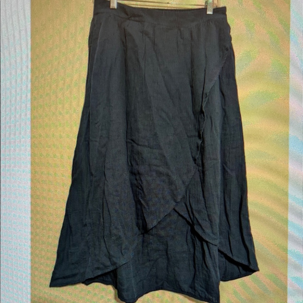 Classic Black Women's Midi Skirt